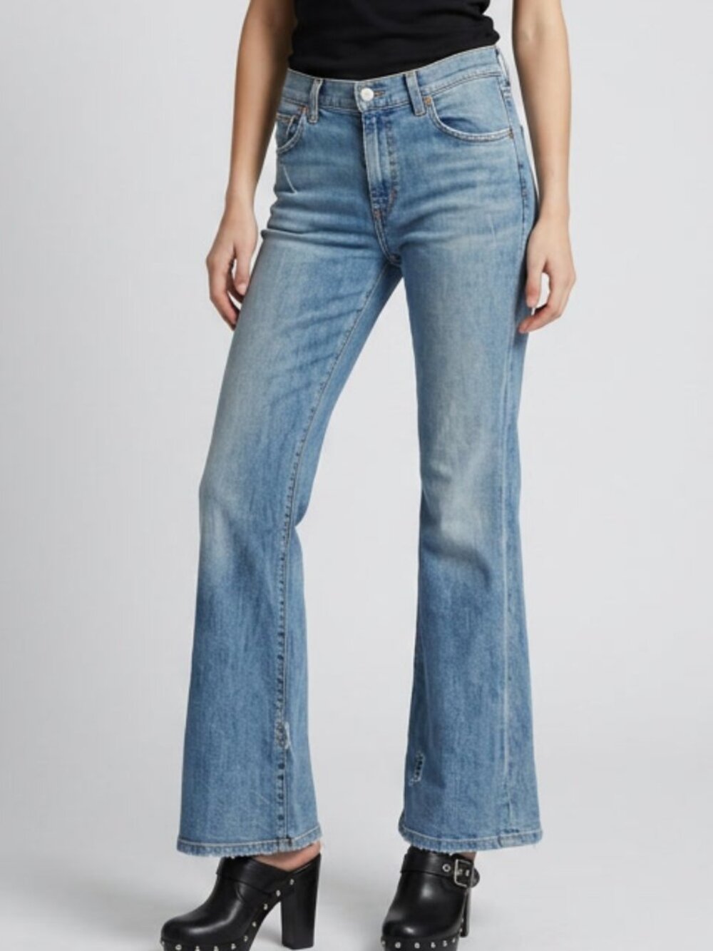 Citizens of Humanity Chloe Midrise Super Flare Distressed Size 29